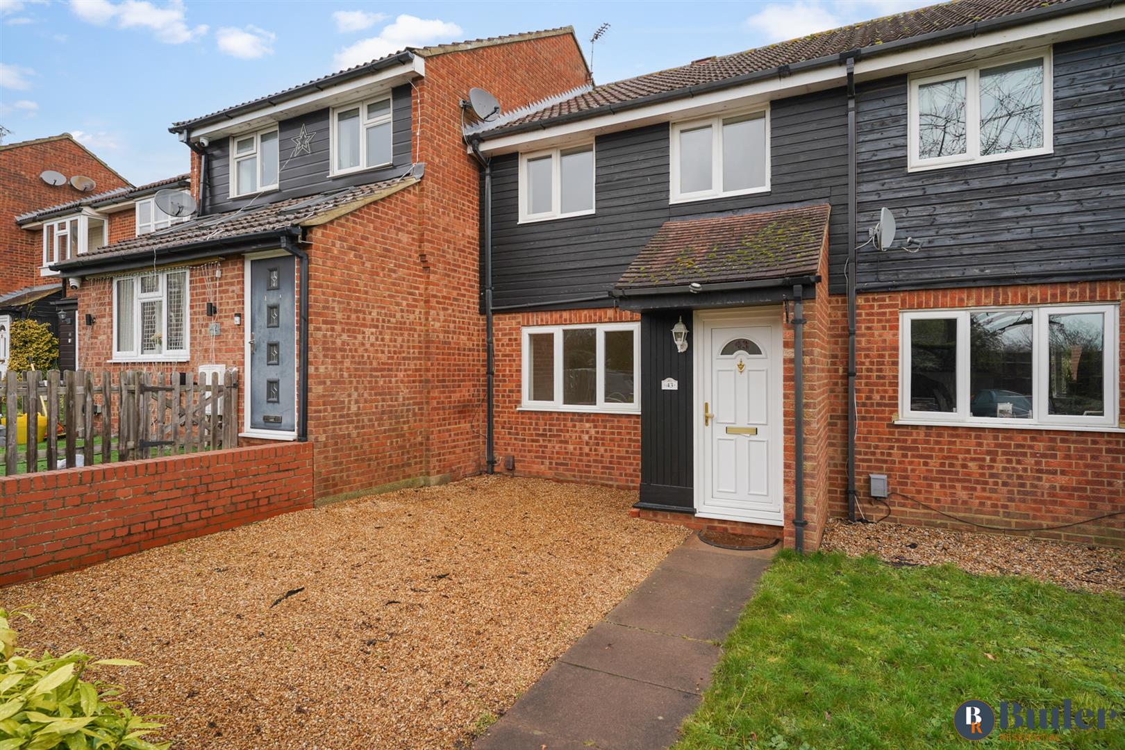 3 bed house for sale in Church Field, Ware, SG12