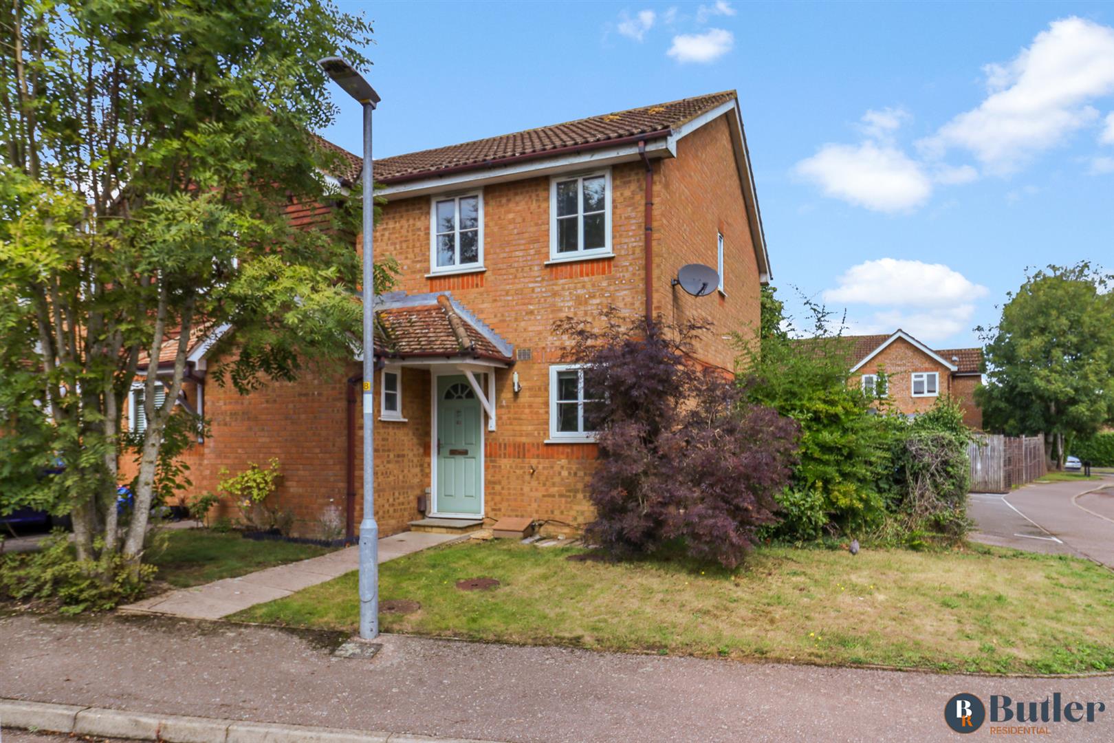 3 bed end of terrace house for sale in Morecambe Close, Stevenage - Property Image 1