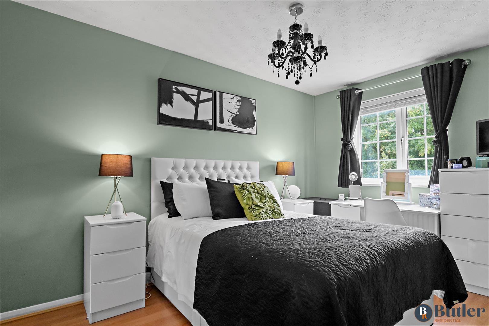 3 bed end of terrace house for sale in Chagny Close, Letchworth Garden City 15