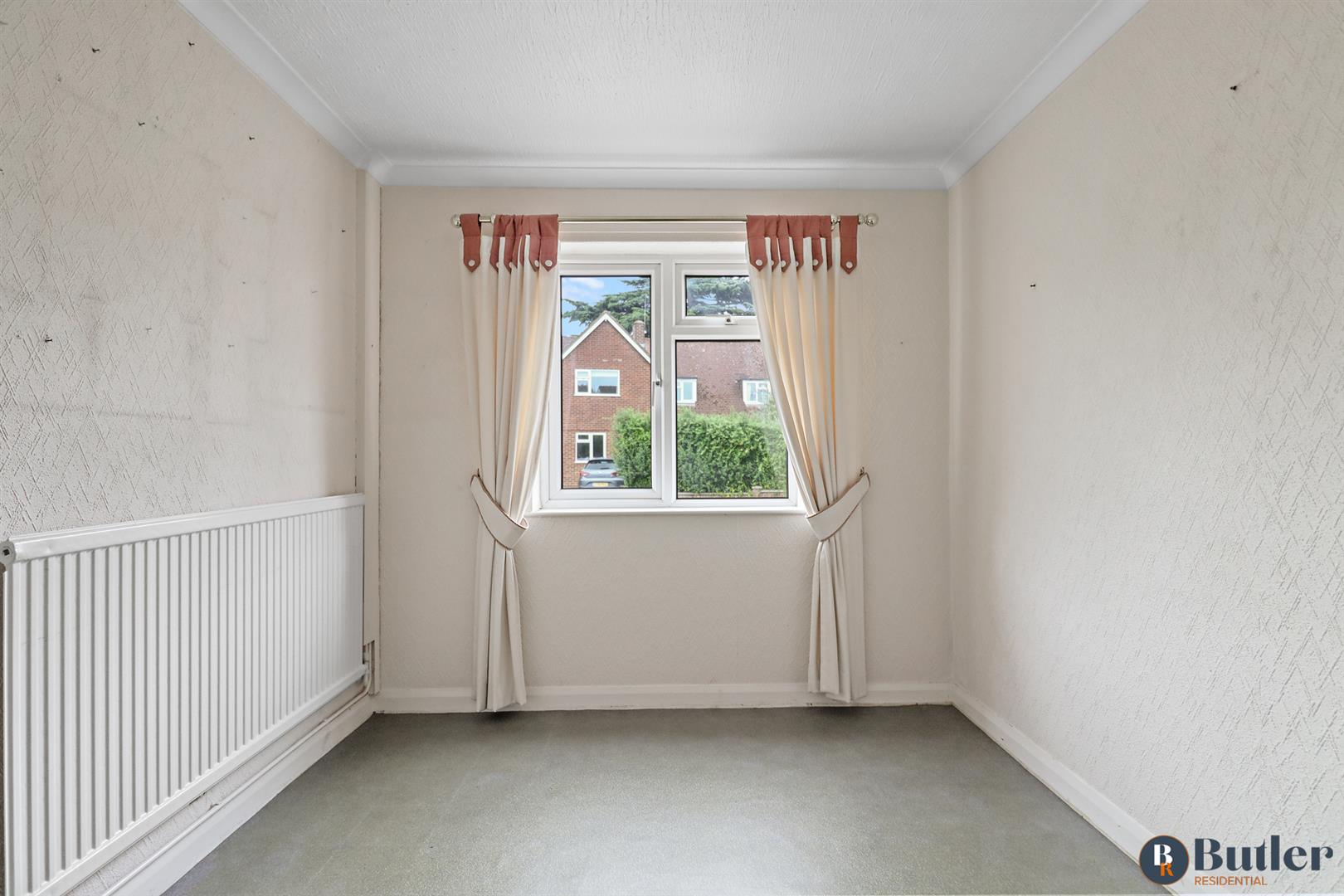 2 bed semi-detached house for sale in Orchard Crescent, Stevenage  - Property Image 17