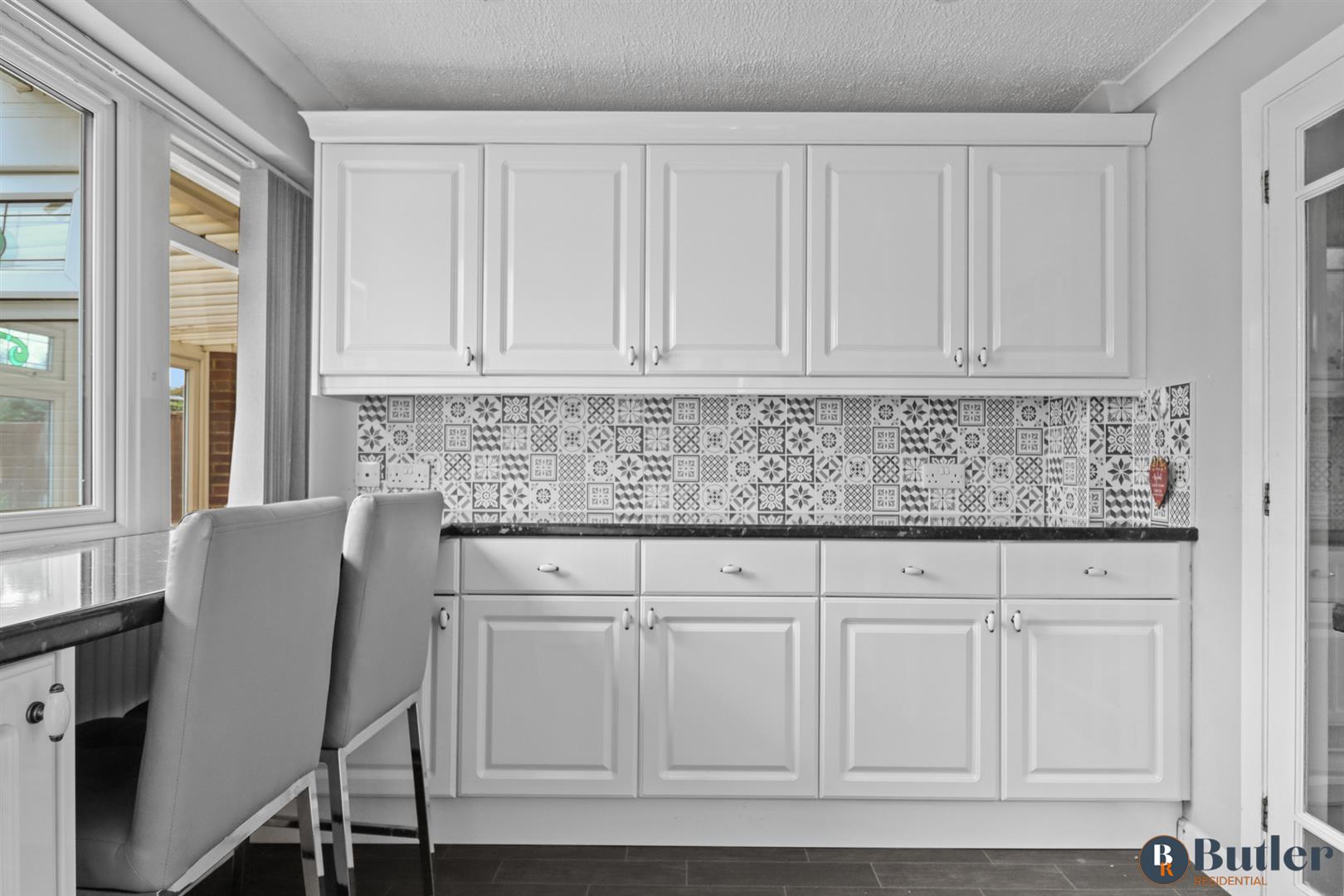 2 bed semi-detached house for sale in Orchard Crescent, Stevenage  - Property Image 7