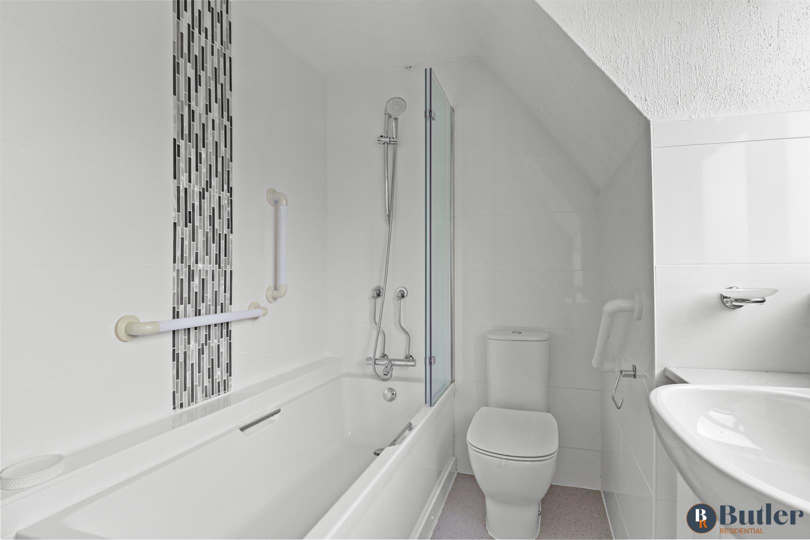 2 bed semi-detached house for sale in Orchard Crescent, Stevenage  - Property Image 25