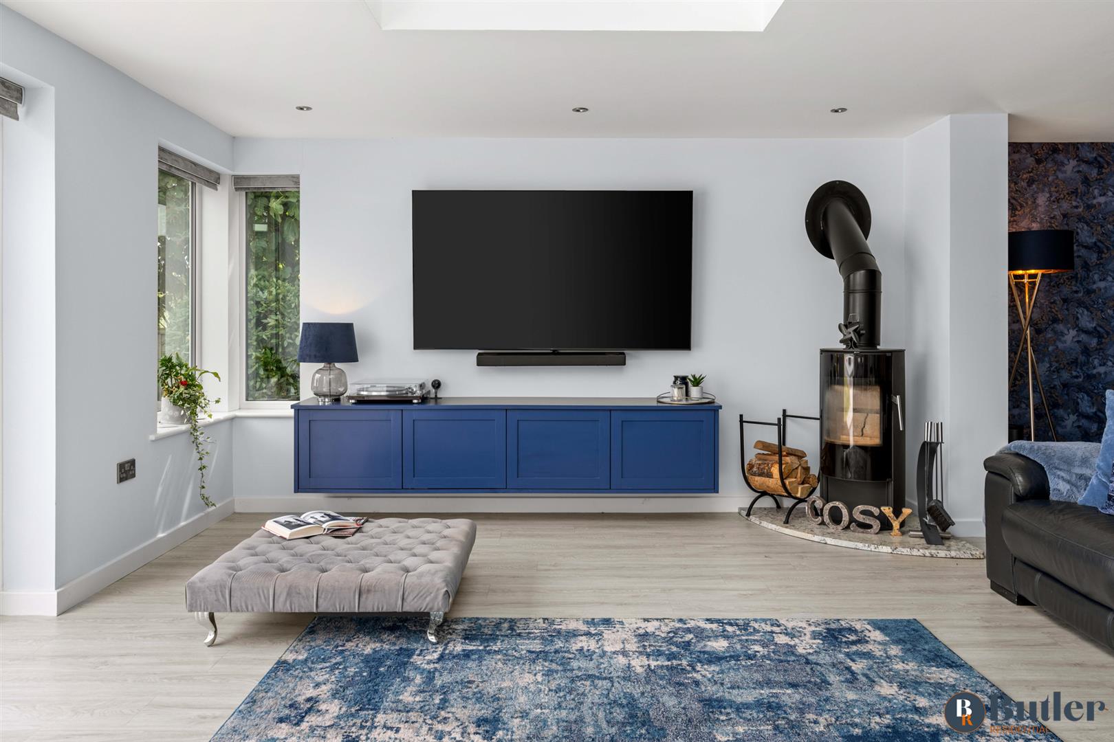 4 bed detached house for sale in Greenway, St. Neots  - Property Image 3