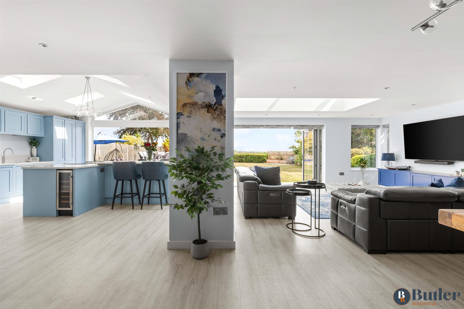 4 bed detached house for sale in Greenway, St. Neots 9