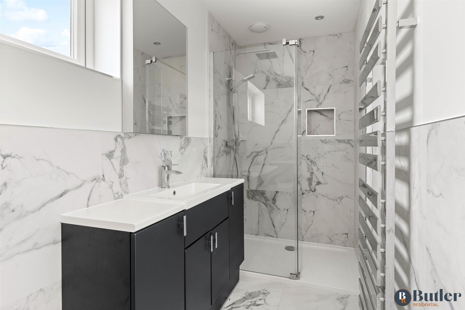 4 bed detached house for sale in Greenway, St. Neots  - Property Image 45