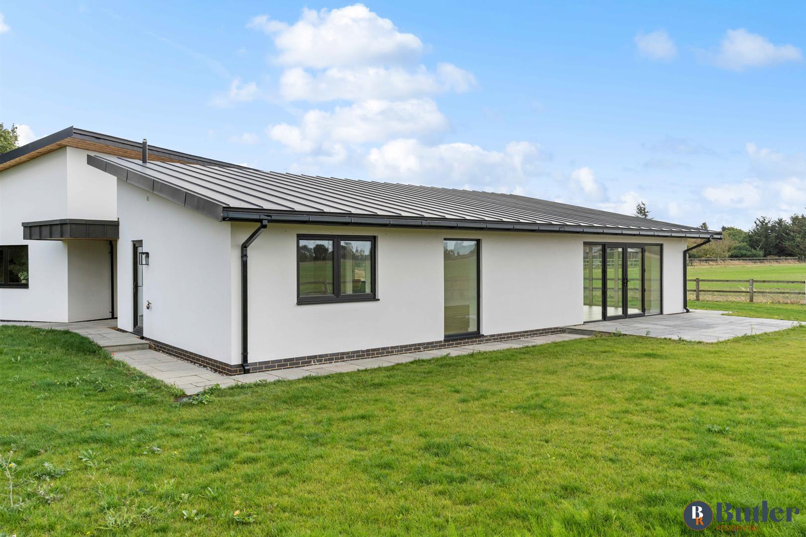 4 bed detached bungalow for sale in Grange View, Blunham  - Property Image 66