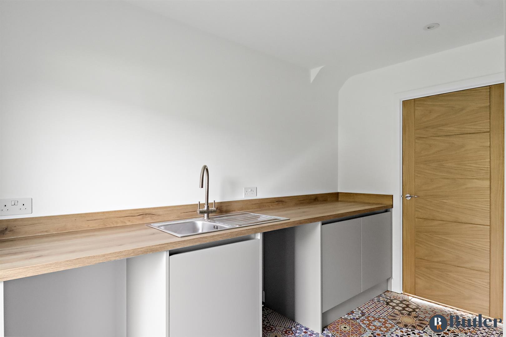 4 bed detached bungalow for sale in Grange View, Blunham  - Property Image 40