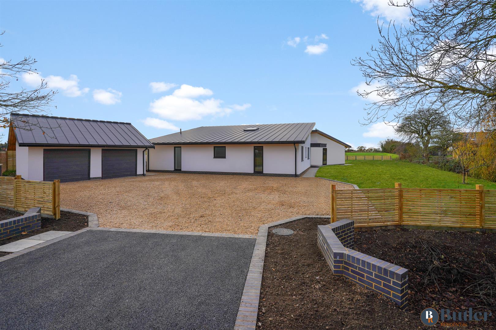 4 bed detached bungalow for sale in Grange View, Blunham  - Property Image 77