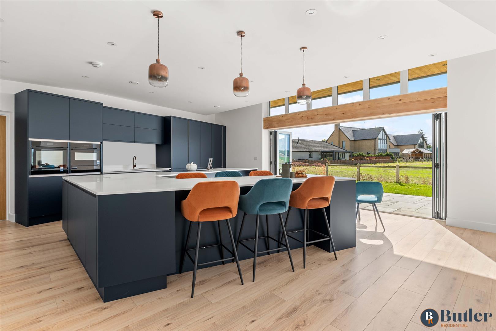 4 bed detached bungalow for sale in Grange View, Blunham  - Property Image 2