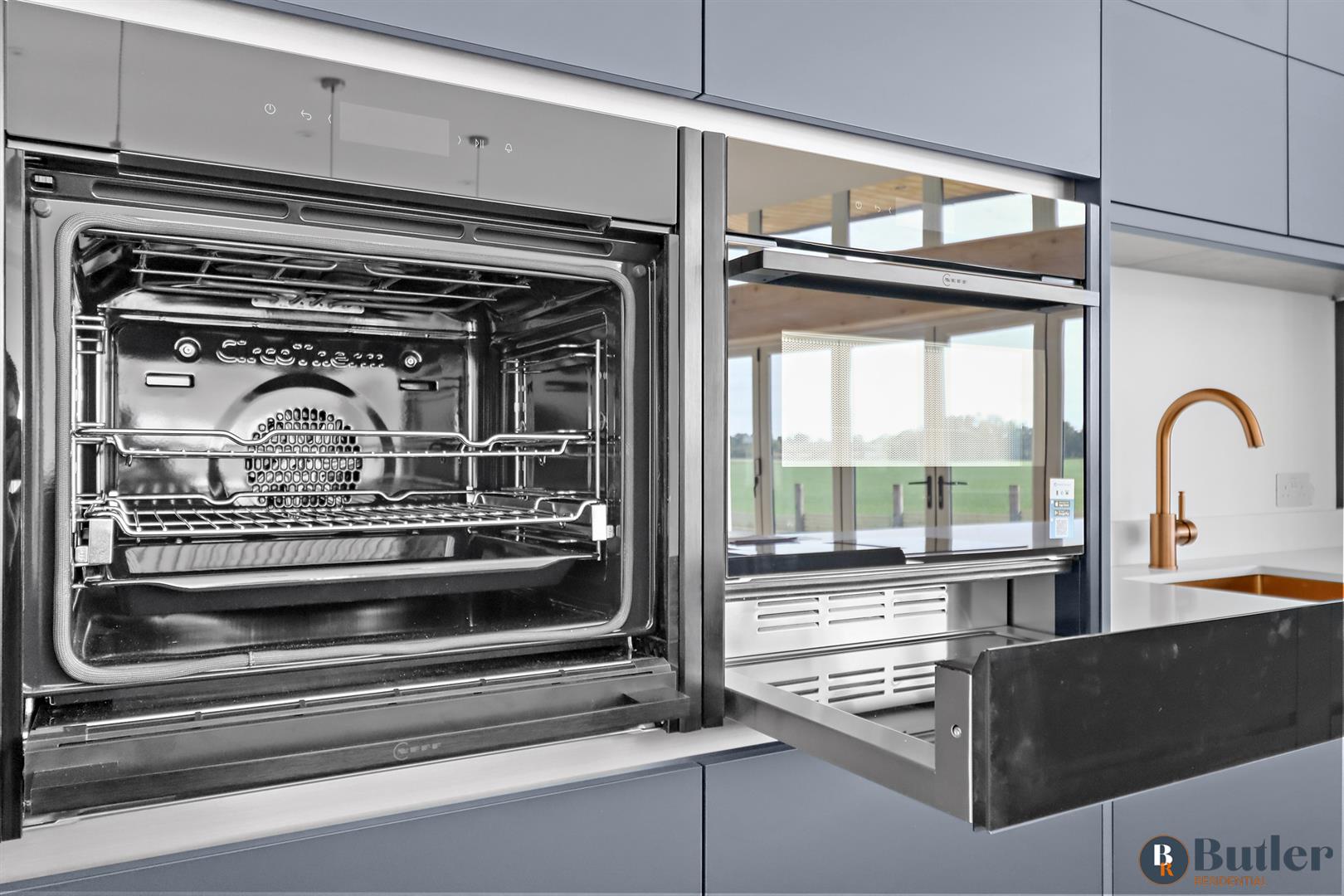 4 bed detached bungalow for sale in Grange View, Blunham 23