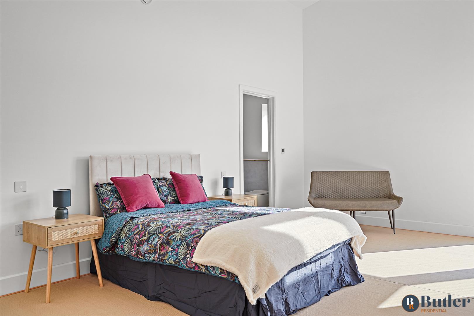 4 bed detached bungalow for sale in Grange View, Blunham  - Property Image 73