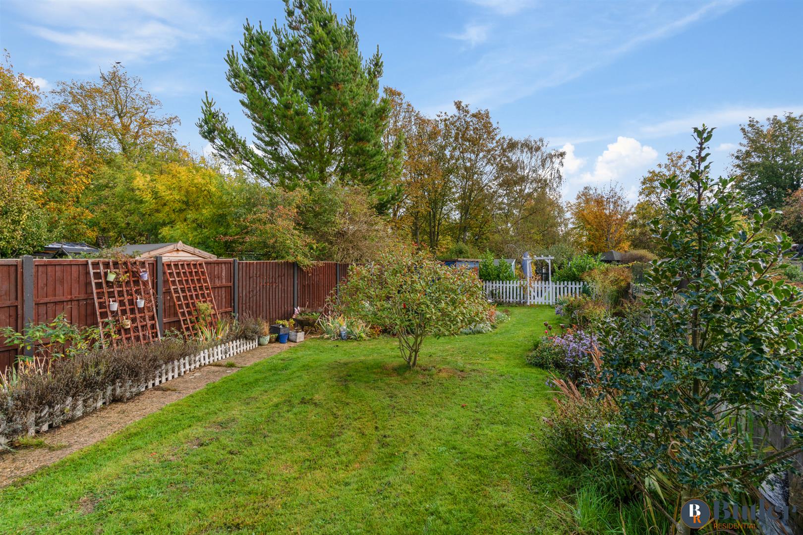 2 bed end of terrace house for sale in Groveside, Henlow 31