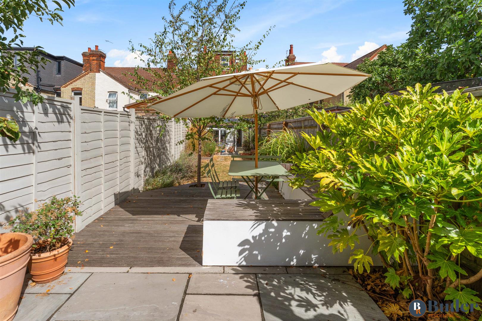 3 bed house for sale in Lancaster Road, Hitchin 49