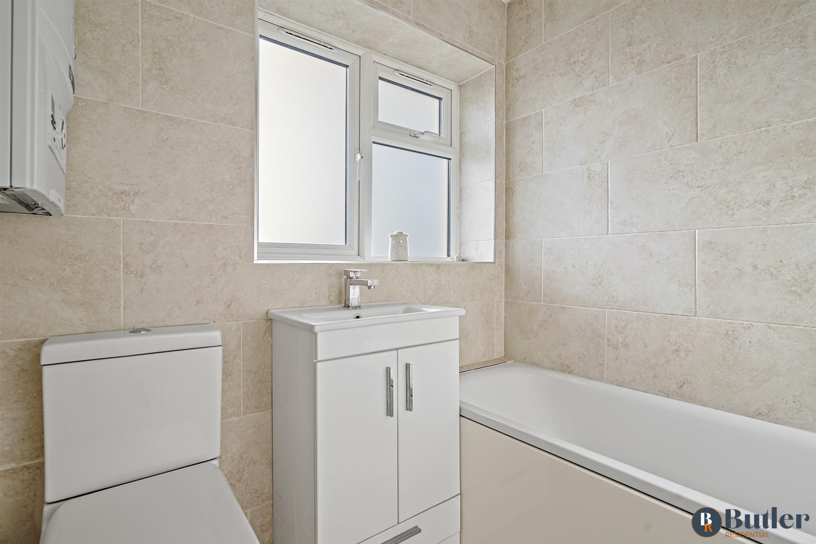 3 bed terraced house for sale in Marymead Drive, Stevenage 20