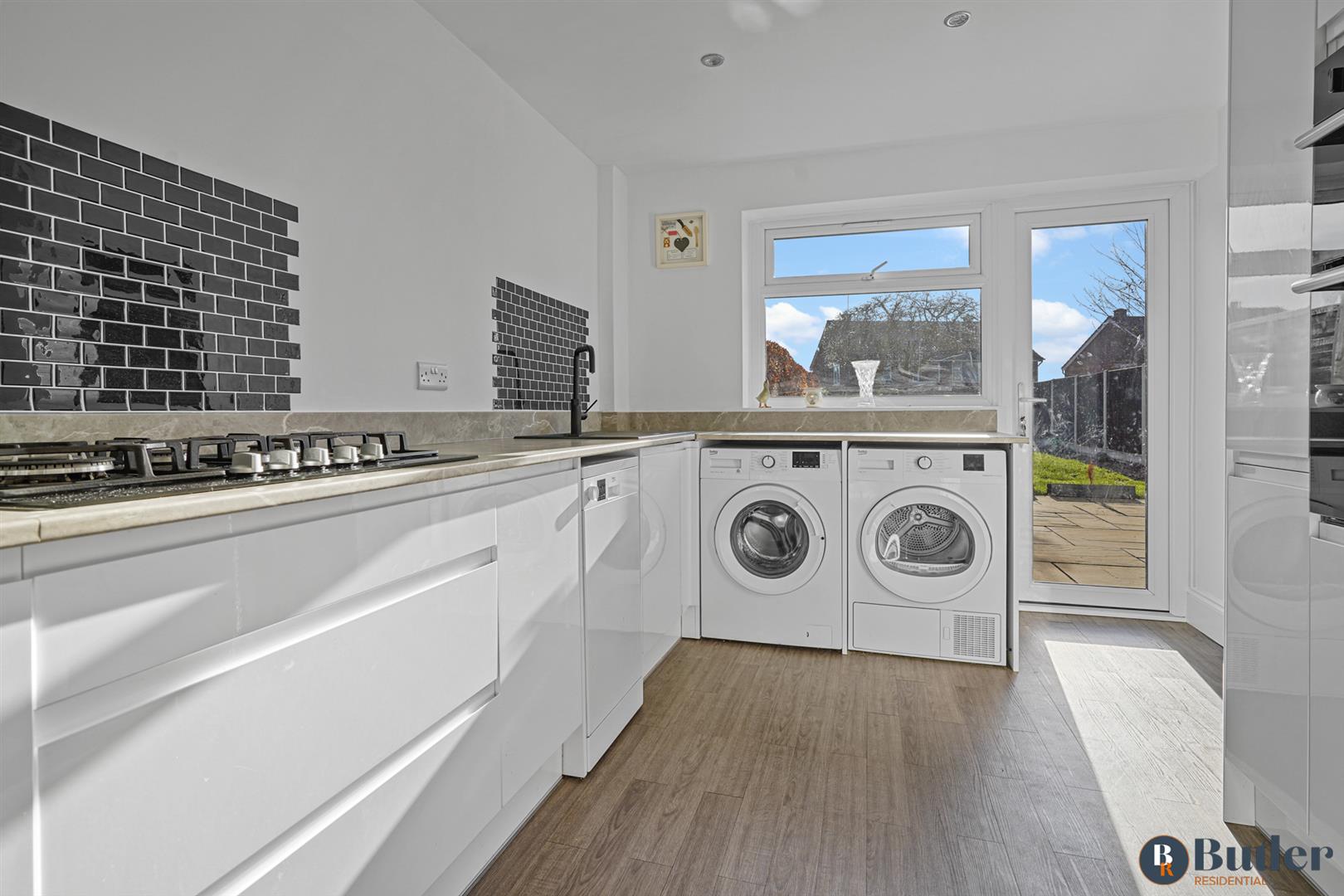 3 bed terraced house for sale in Marymead Drive, Stevenage  - Property Image 8