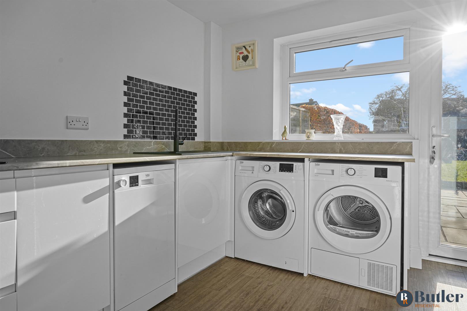 3 bed terraced house for sale in Marymead Drive, Stevenage 8