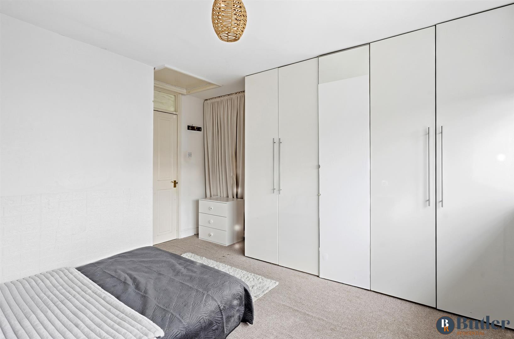 3 bed semi-detached house for sale in Lymington Road, Stevenage  - Property Image 17