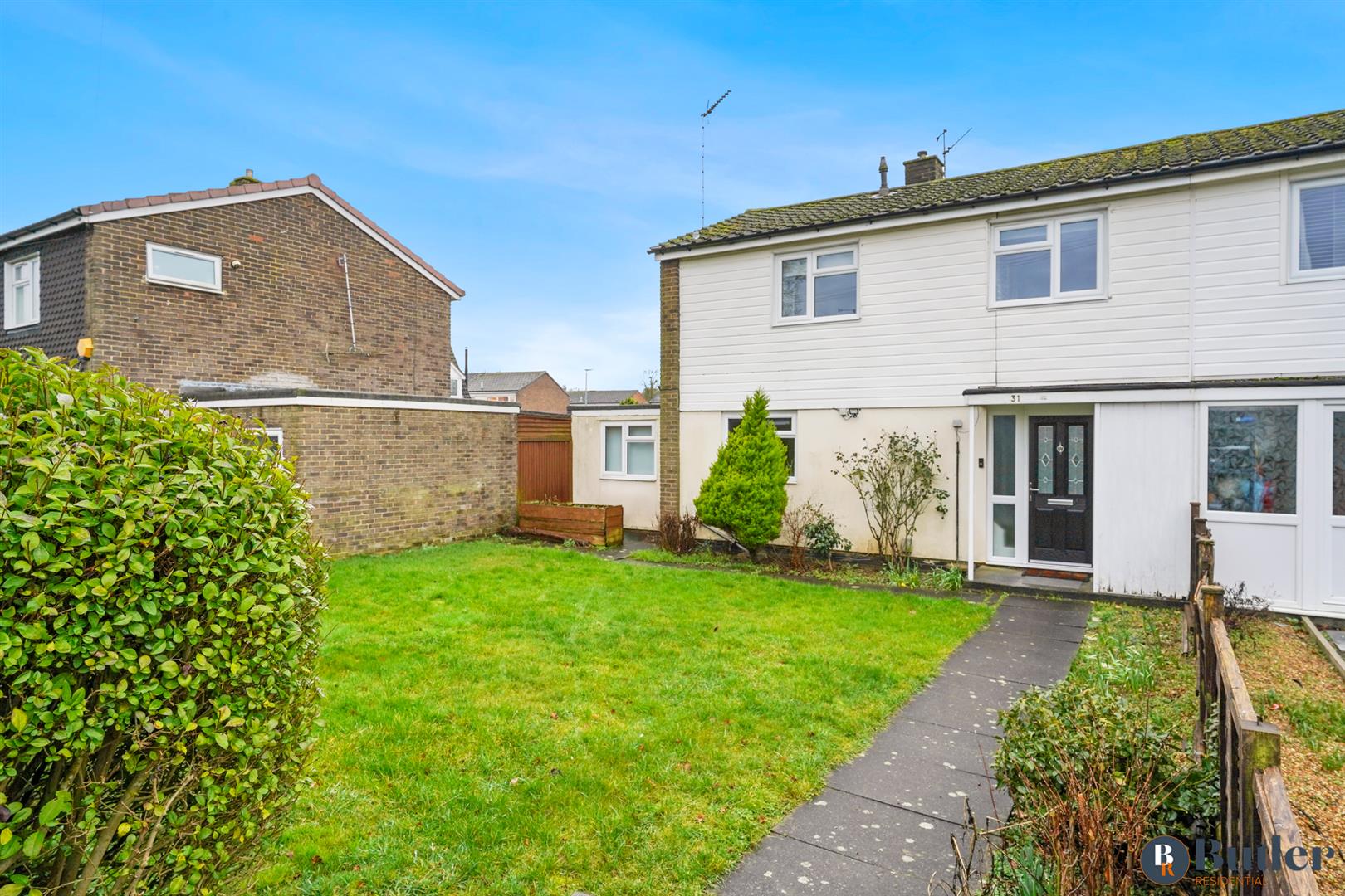 3 bed semi-detached house for sale in Lymington Road, Stevenage - Property Image 1