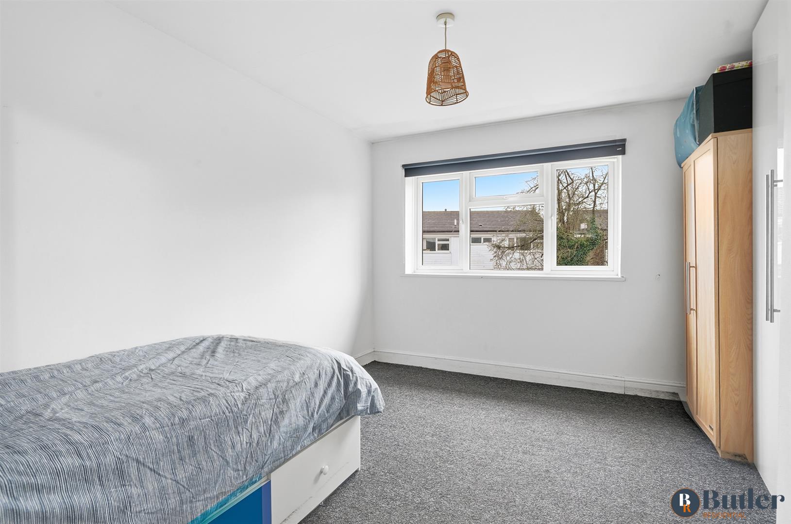 3 bed semi-detached house for sale in Lymington Road, Stevenage  - Property Image 18