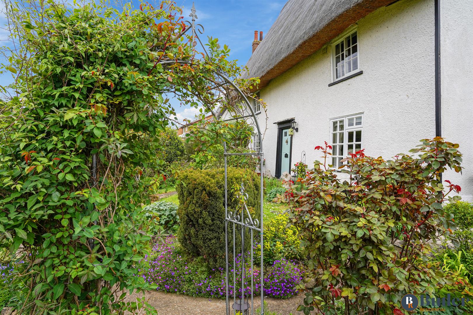 3 bed cottage for sale in High Street, St. Neots  - Property Image 62
