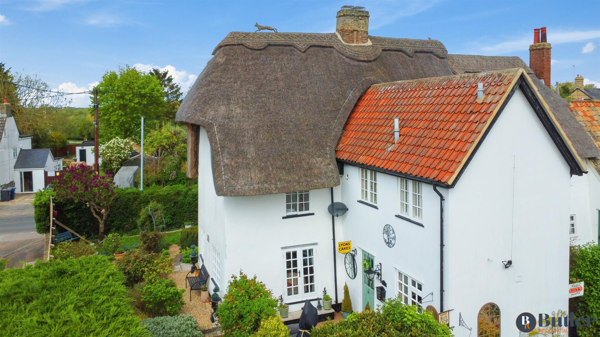 3 bed cottage for sale in High Street, St. Neots  - Property Image 68