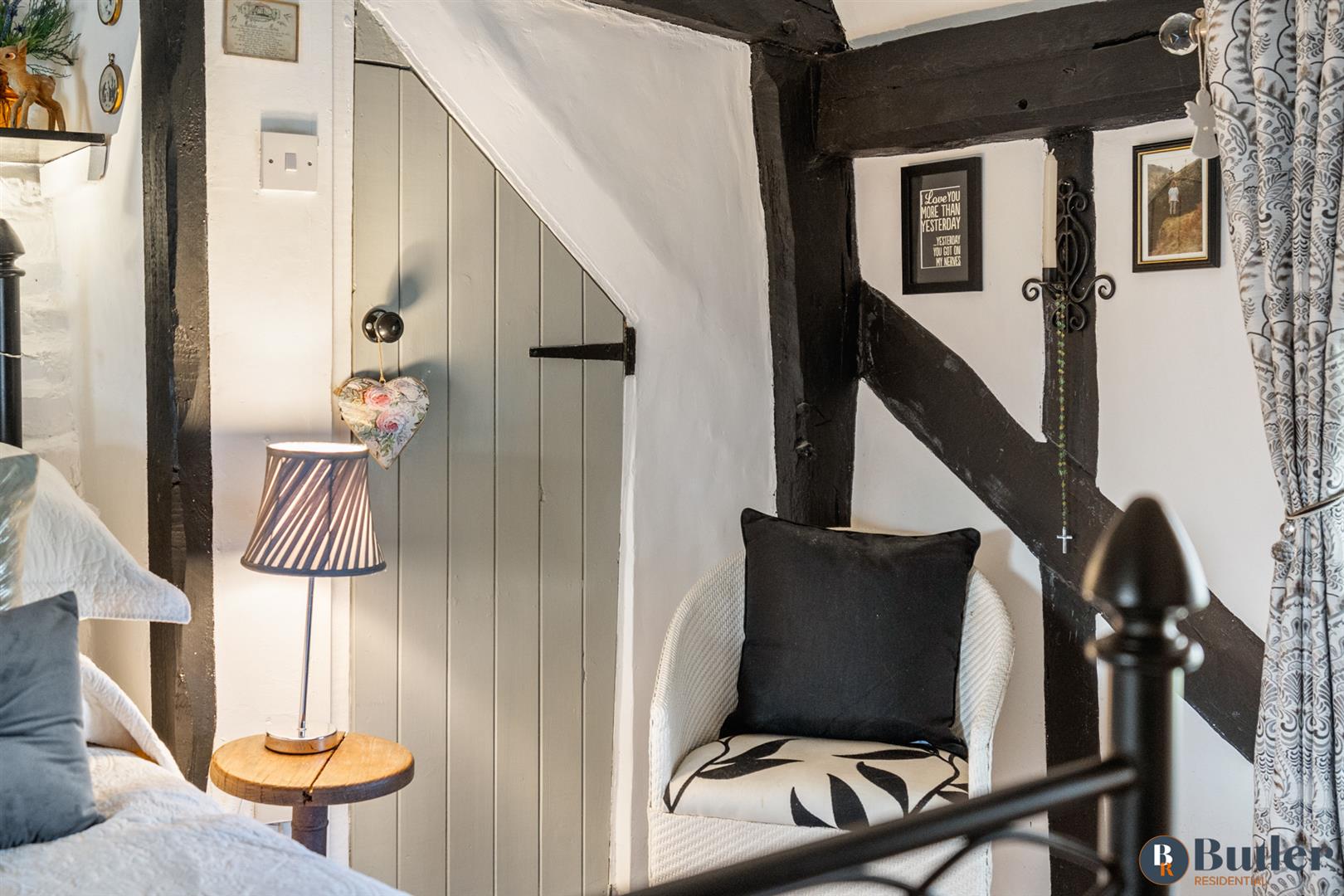 3 bed cottage for sale in High Street, St. Neots  - Property Image 35