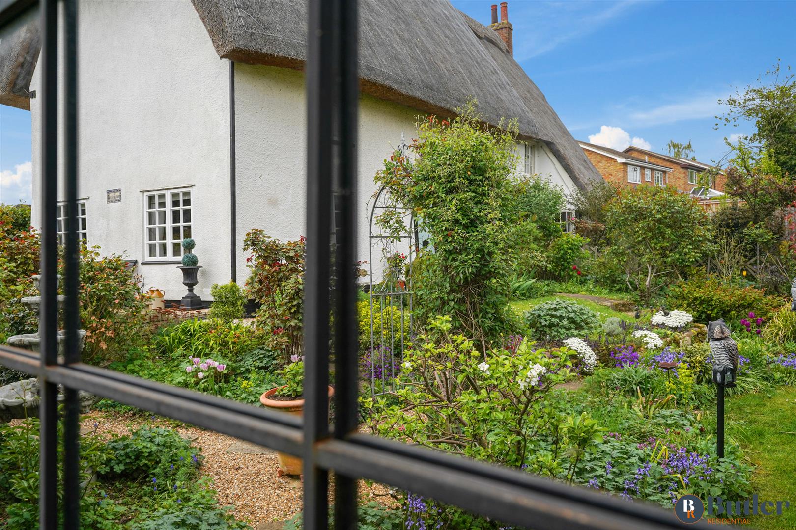 3 bed cottage for sale in High Street, St. Neots 59