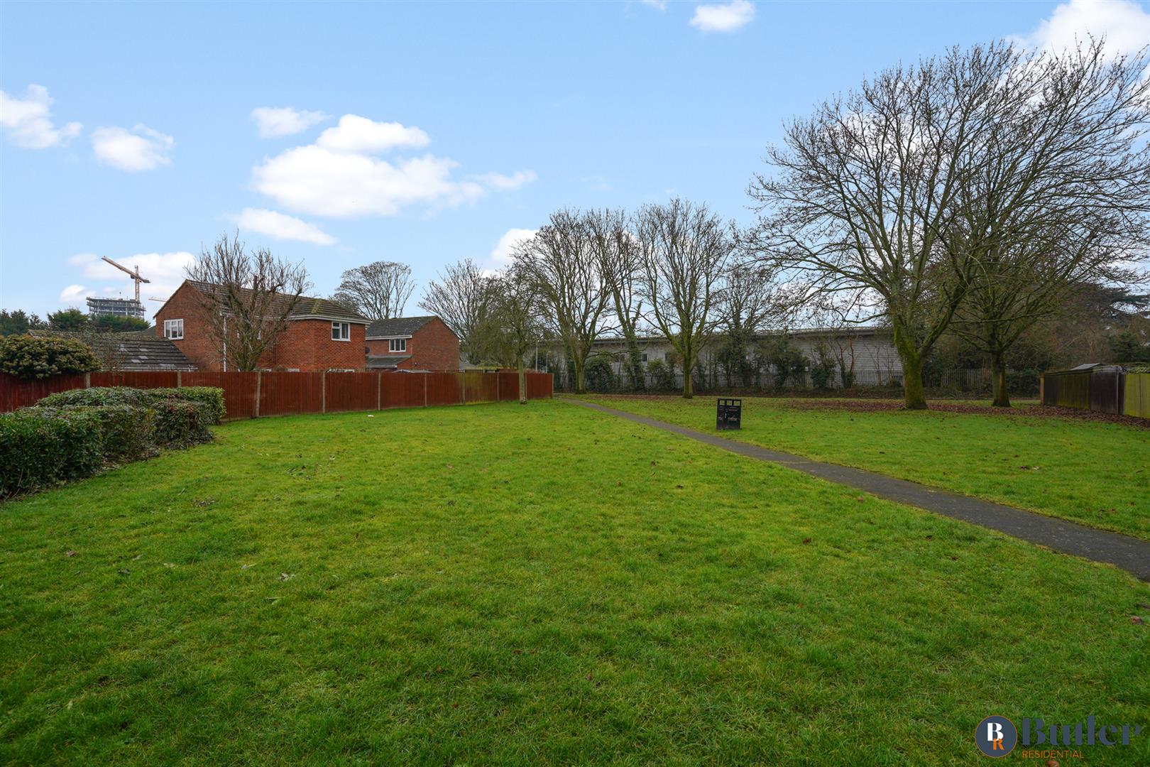 4 bed house for sale in Angotts Mead, Stevenage 33