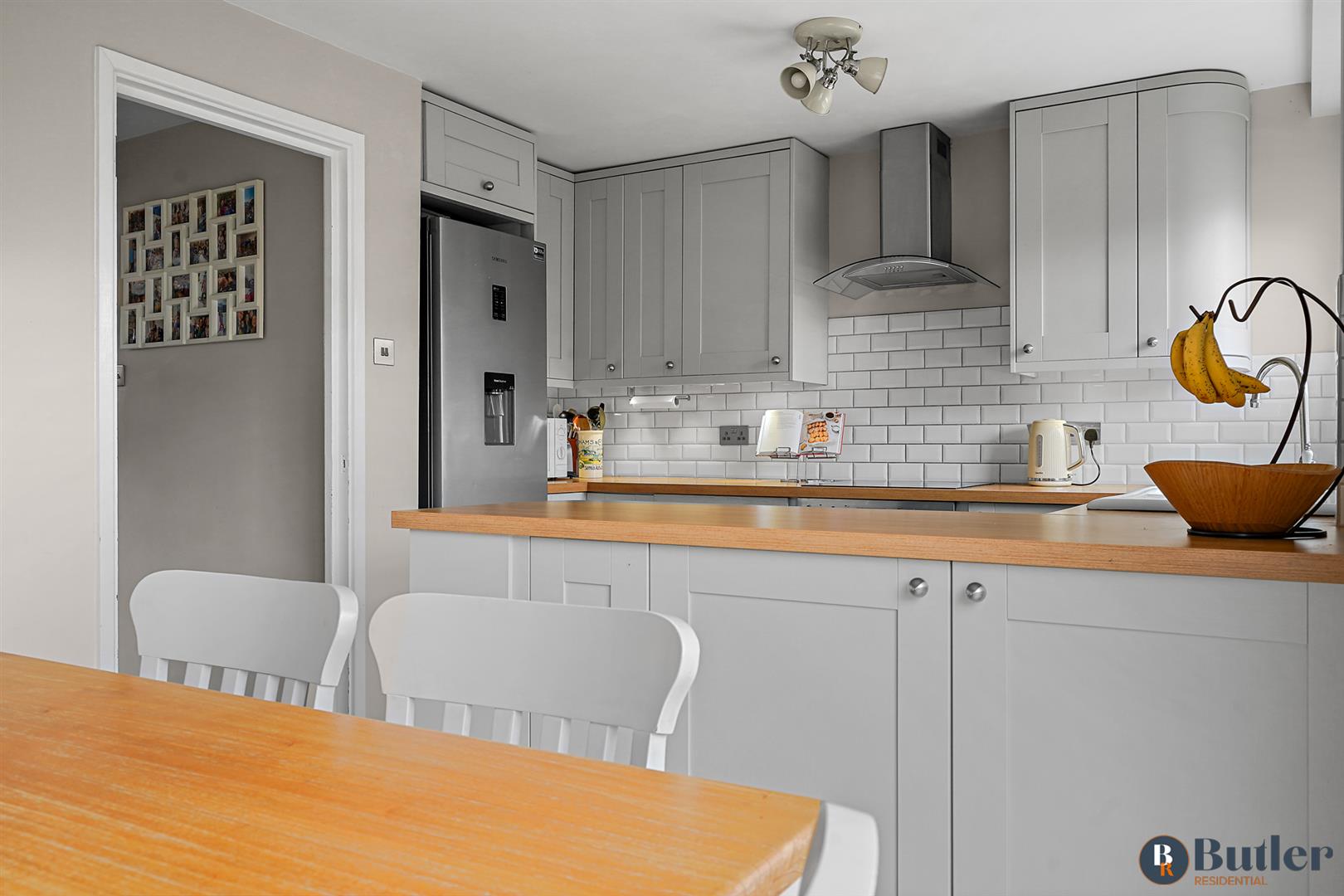 4 bed house for sale in Angotts Mead, Stevenage 9