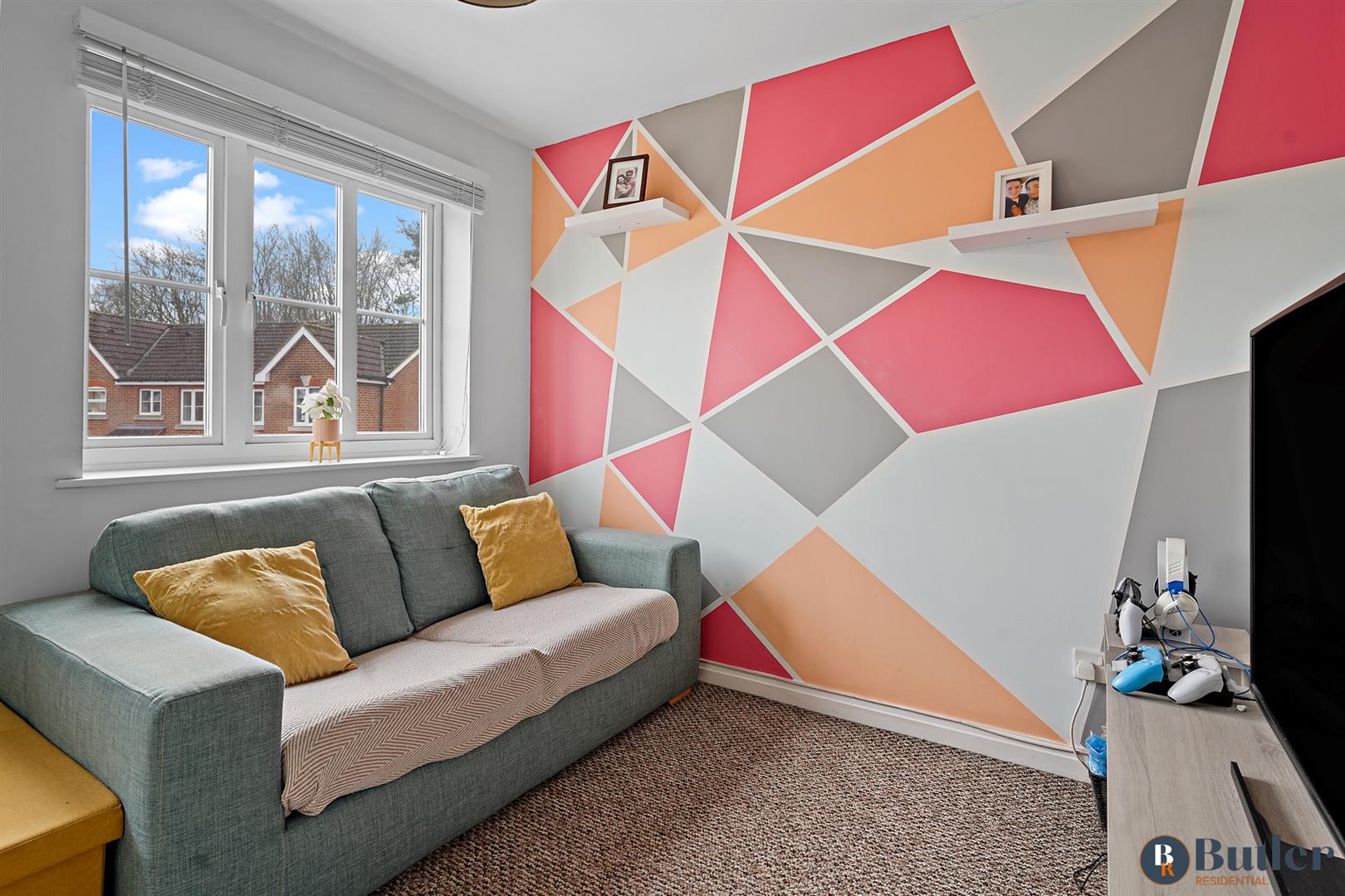 2 bed terraced house for sale in Old Bourne Way, Stevenage  - Property Image 20