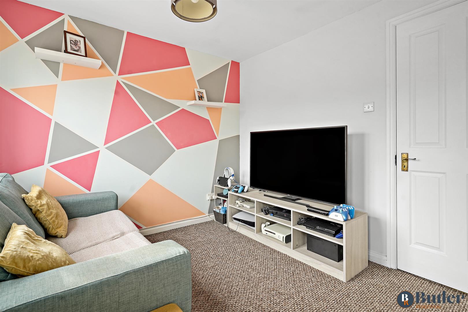 2 bed terraced house for sale in Old Bourne Way, Stevenage  - Property Image 21