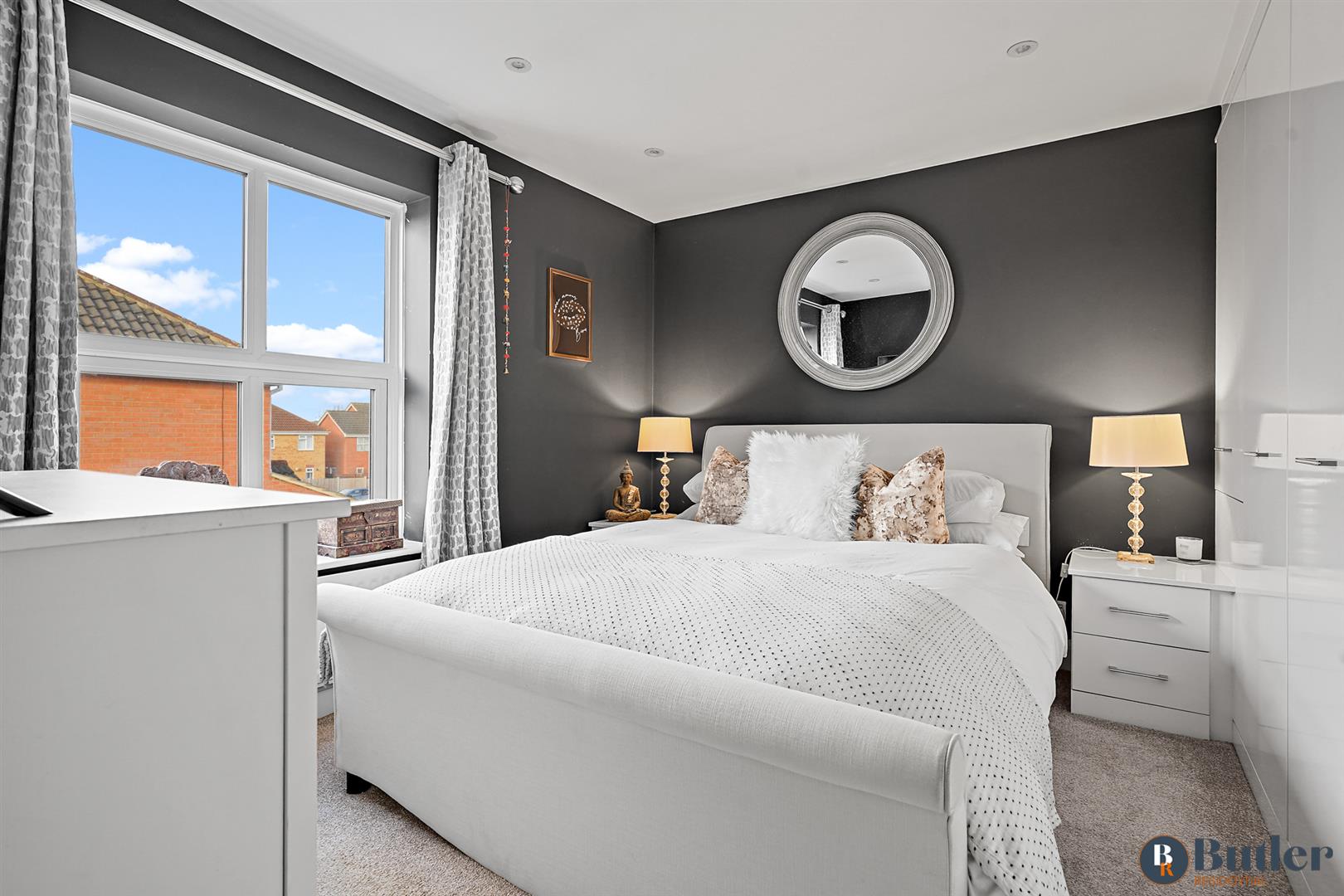 4 bed detached house for sale in Montgomery Avenue, Shefford  - Property Image 25