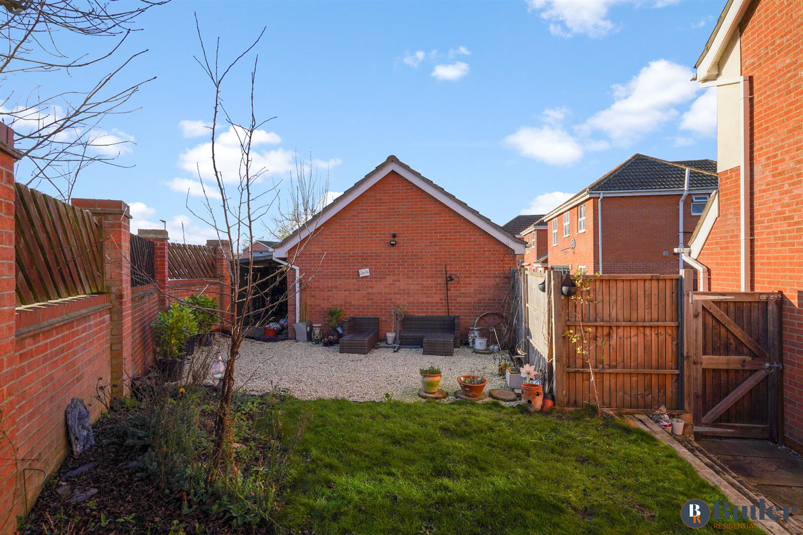 4 bed detached house for sale in Montgomery Avenue, Shefford  - Property Image 43