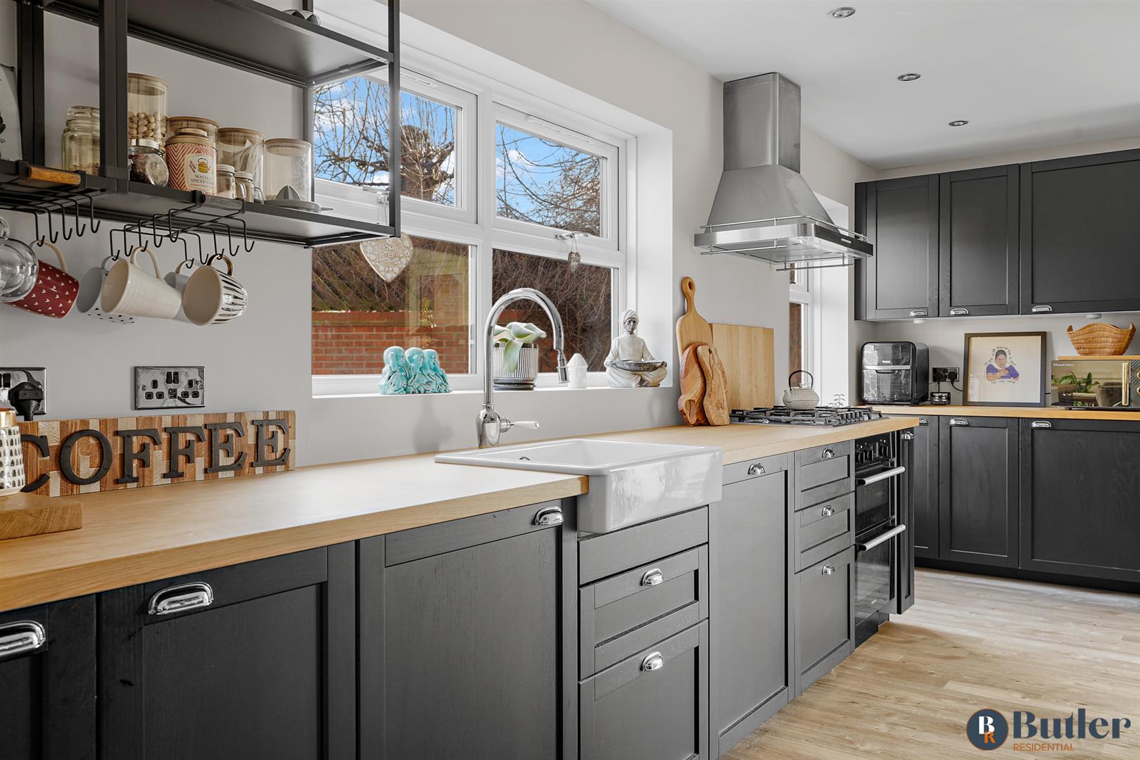 4 bed detached house for sale in Montgomery Avenue, Shefford  - Property Image 13