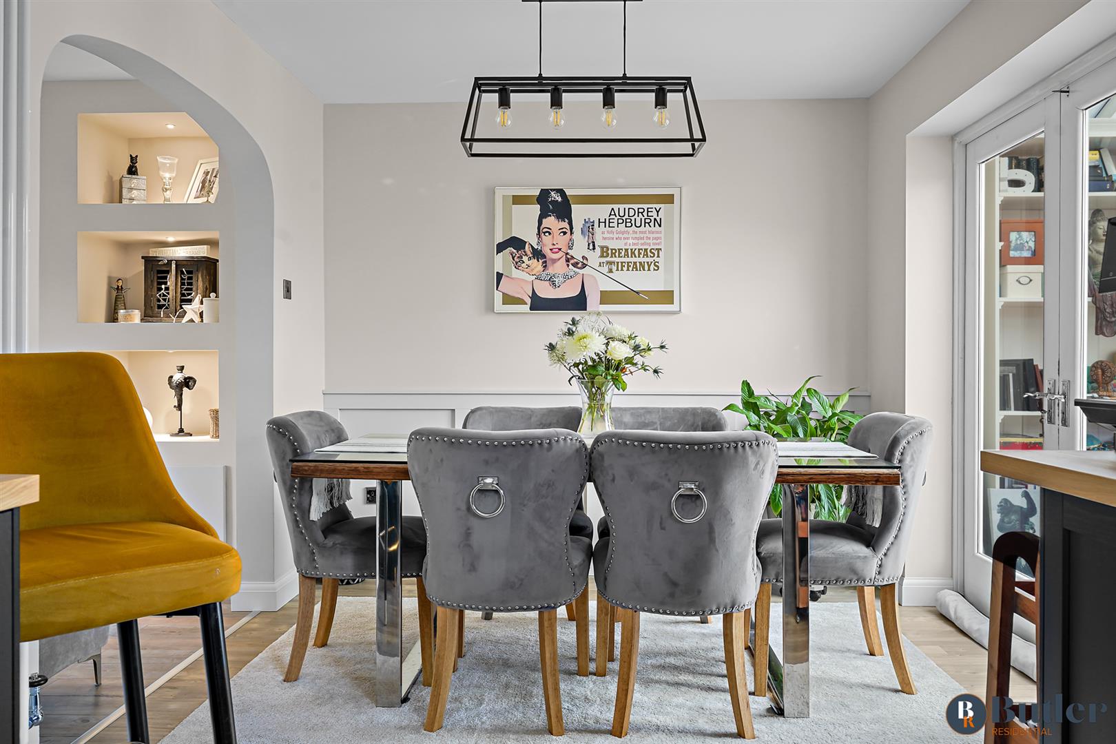 4 bed detached house for sale in Montgomery Avenue, Shefford 2