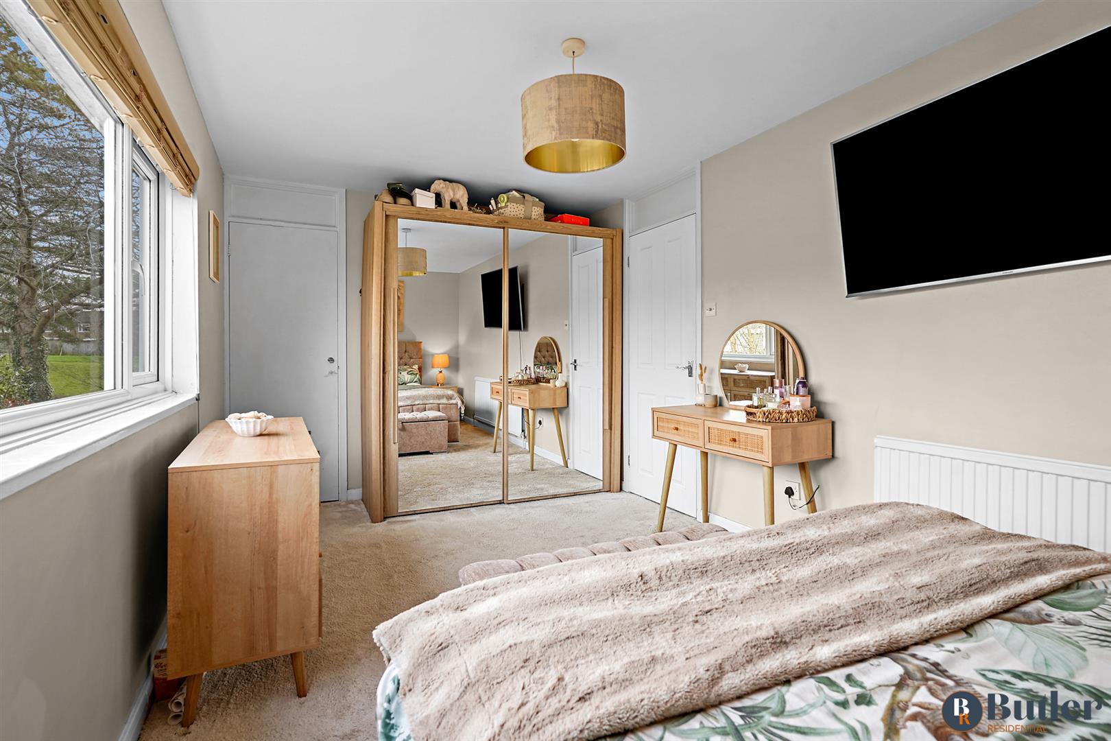 2 bed terraced house for sale in Douglas Drive, Stevenage 19