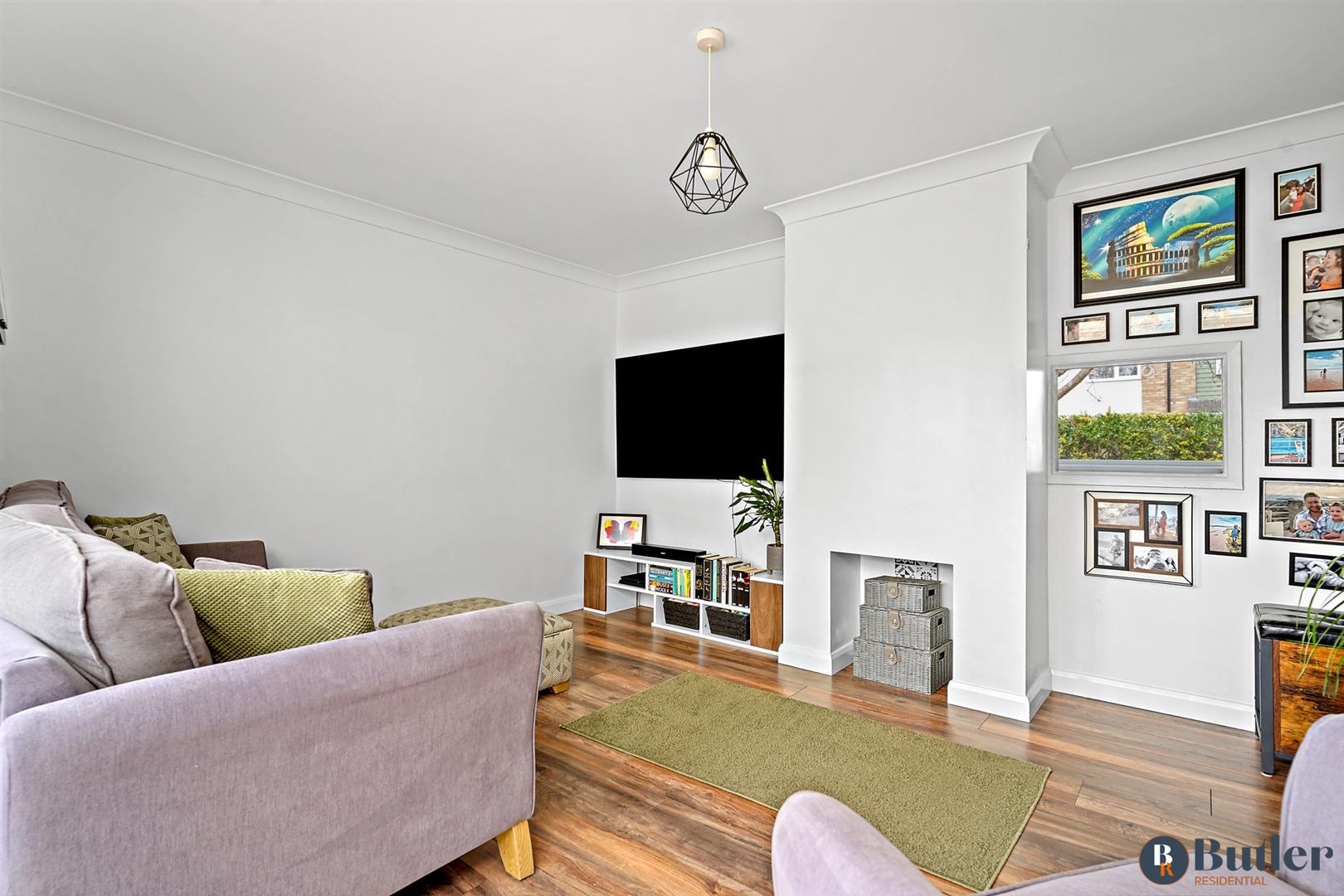 2 bed terraced house for sale in Douglas Drive, Stevenage  - Property Image 9