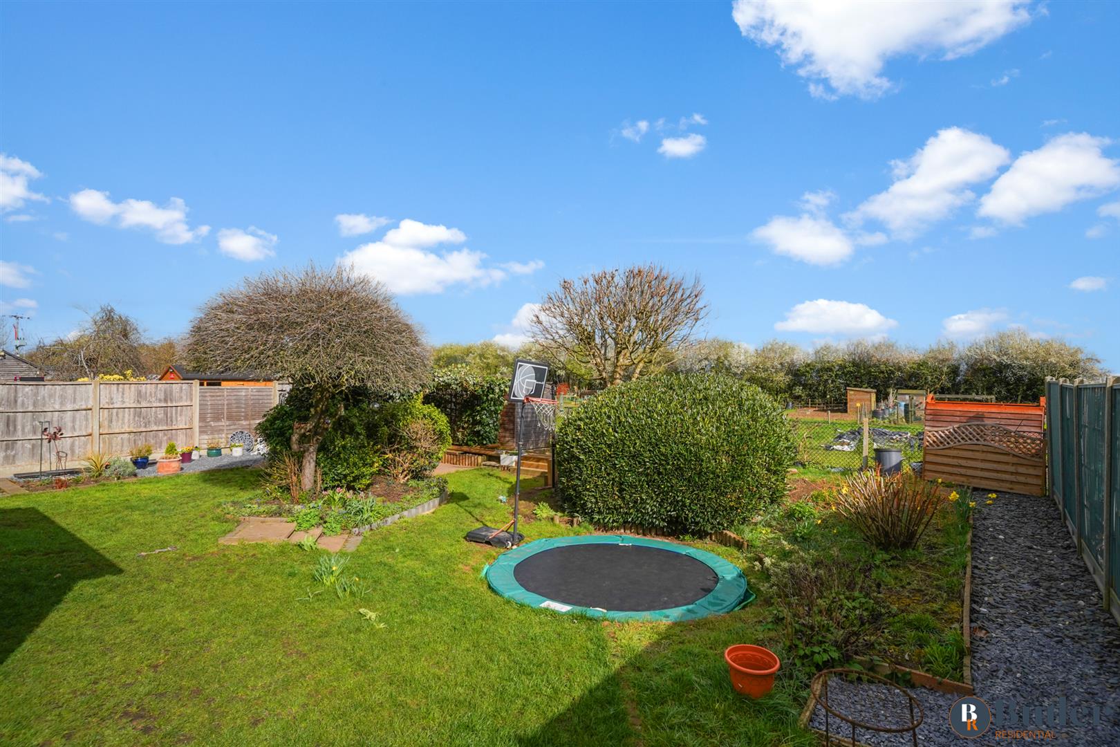 3 bed semi-detached house for sale in Silver Street, St. Neots 67