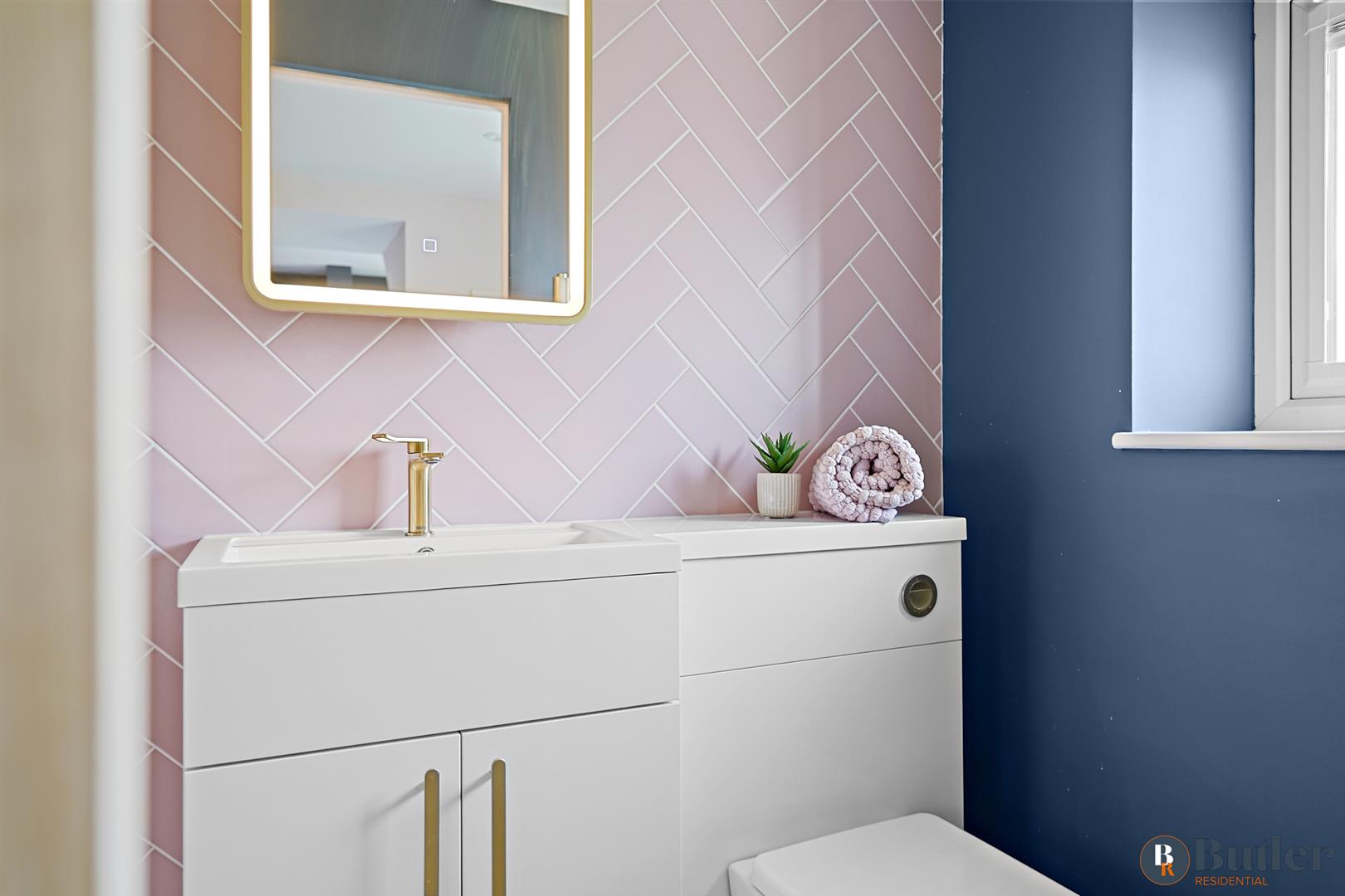 3 bed semi-detached house for sale in Silver Street, St. Neots 46