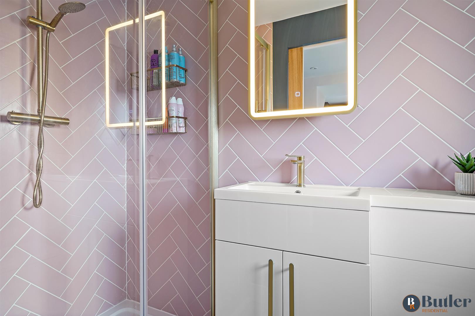 3 bed semi-detached house for sale in Silver Street, St. Neots  - Property Image 48