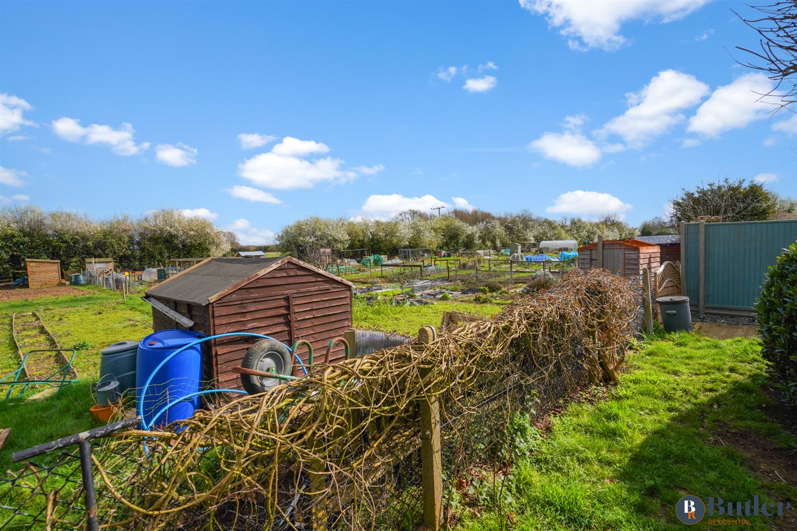 3 bed semi-detached house for sale in Silver Street, St. Neots  - Property Image 74