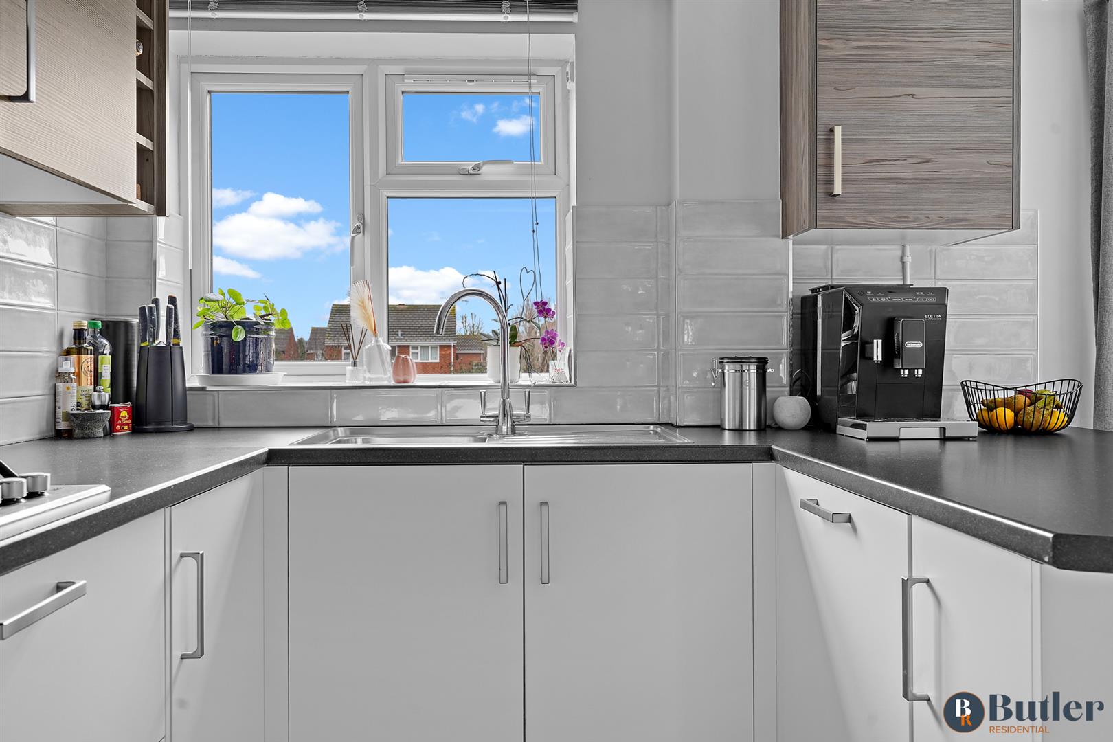 4 bed house for sale in Angotts Mead, Stevenage 11