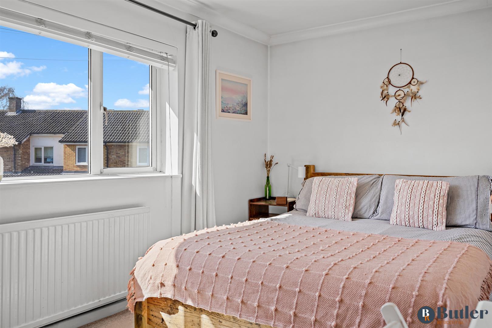 3 bed end of terrace house for sale in Green Close, Stevenage  - Property Image 20