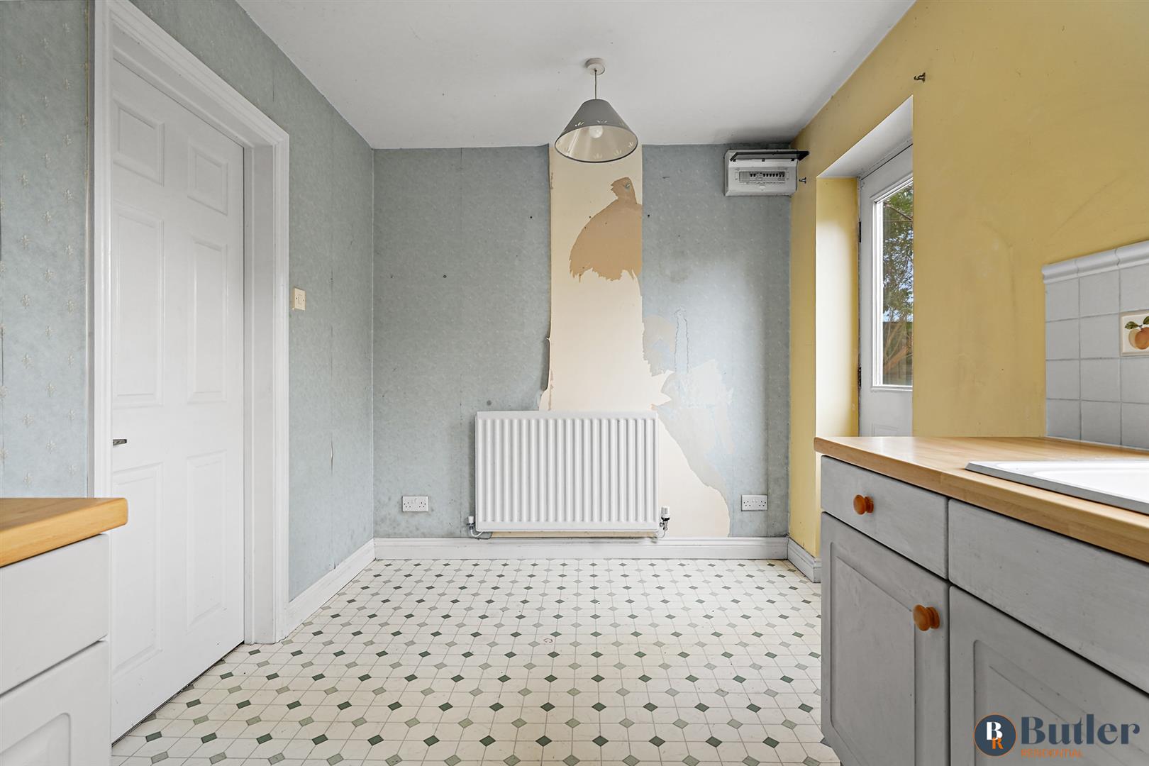 3 bed semi-detached house for sale in Fairview Road, Stevenage  - Property Image 10