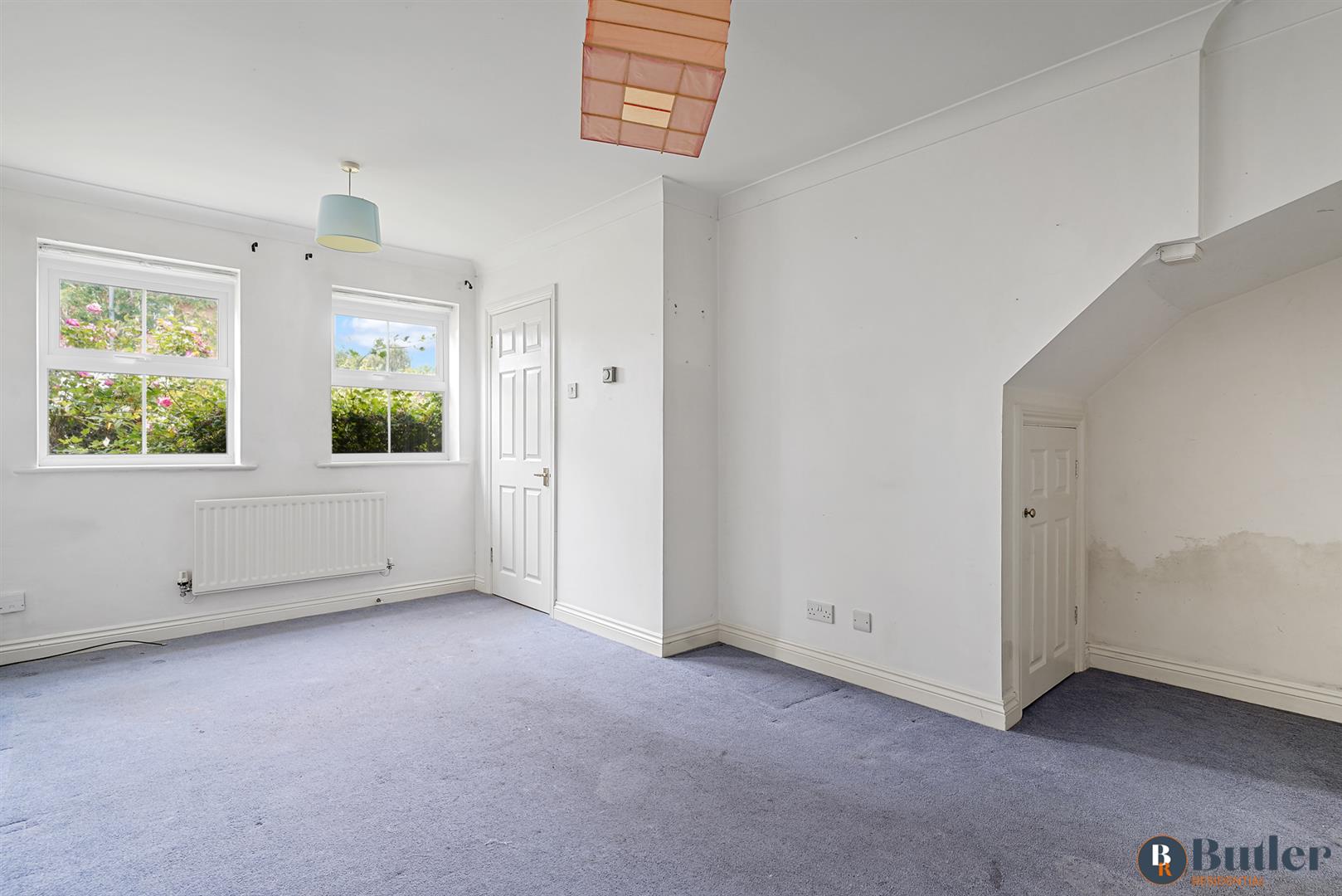 3 bed semi-detached house for sale in Fairview Road, Stevenage 2