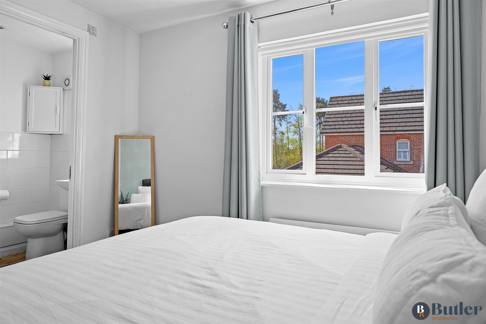 3 bed semi-detached house for sale in Old Bourne Way, Stevenage  - Property Image 24