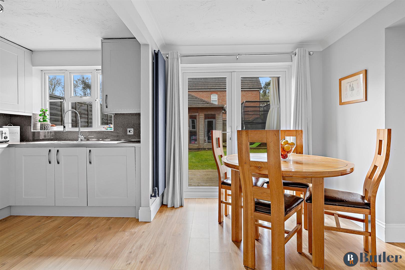 3 bed semi-detached house for sale in Old Bourne Way, Stevenage 15