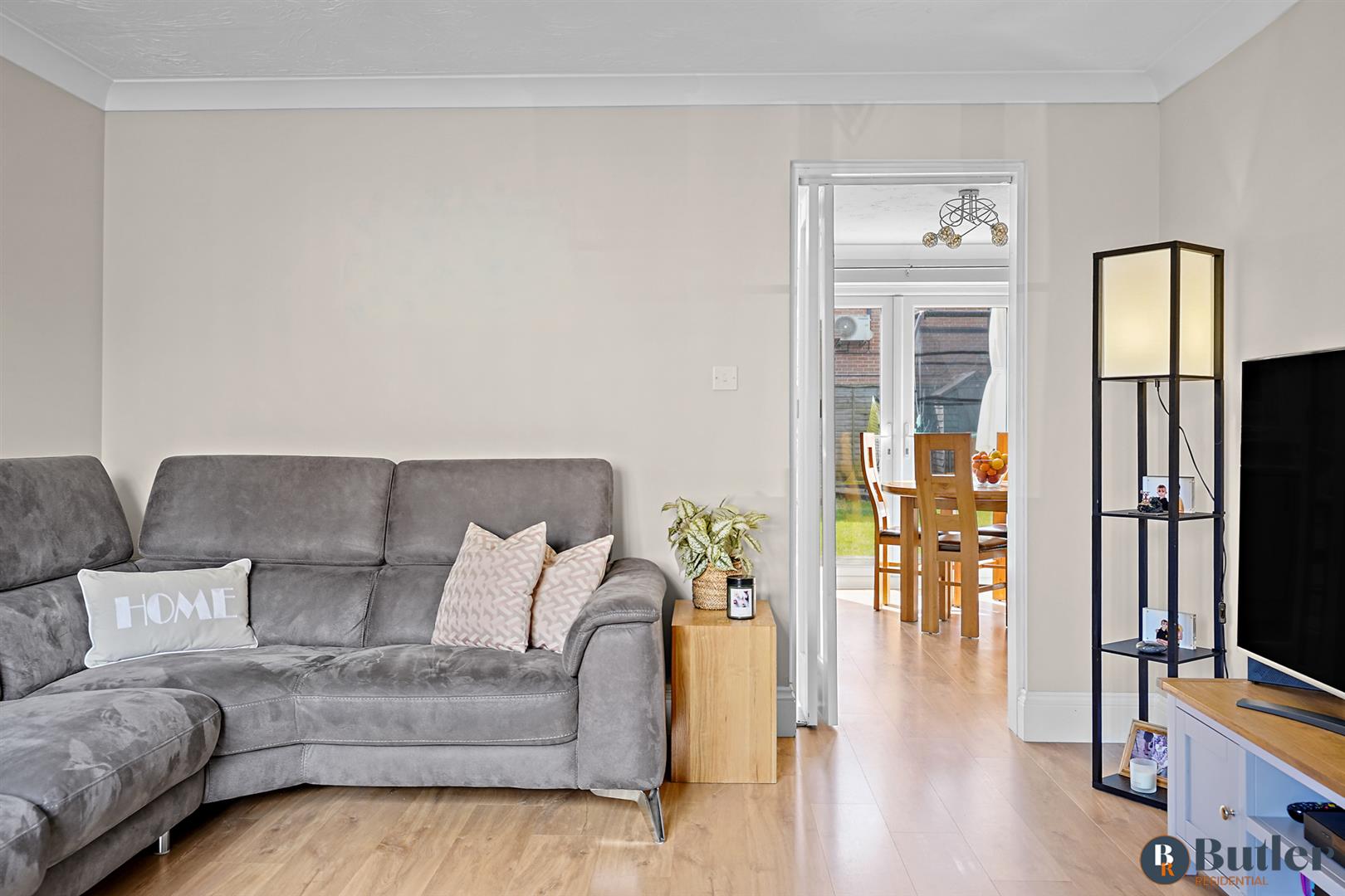 3 bed semi-detached house for sale in Old Bourne Way, Stevenage 5