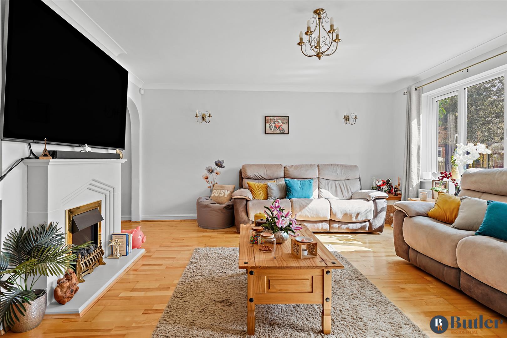 5 bed detached house for sale in Baldock Road, Hitchin 6