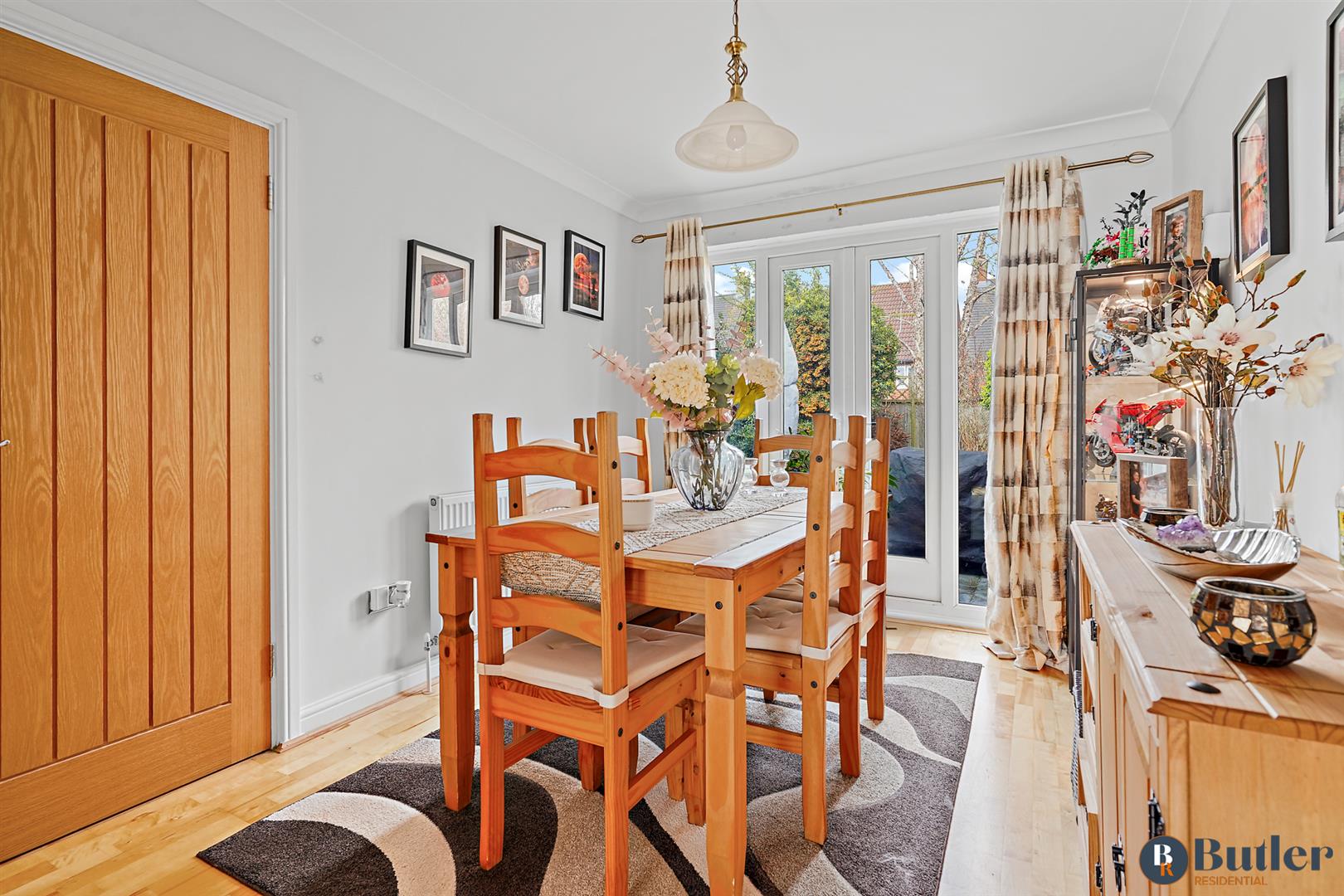 5 bed detached house for sale in Baldock Road, Hitchin  - Property Image 8